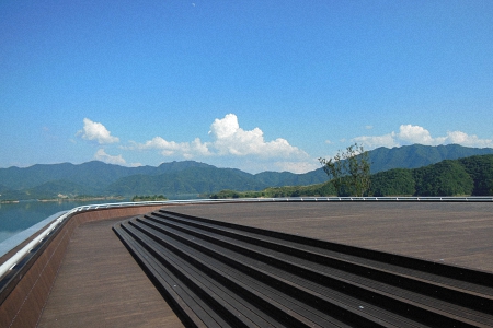 Qiandao Lake Pearl Square exterior
